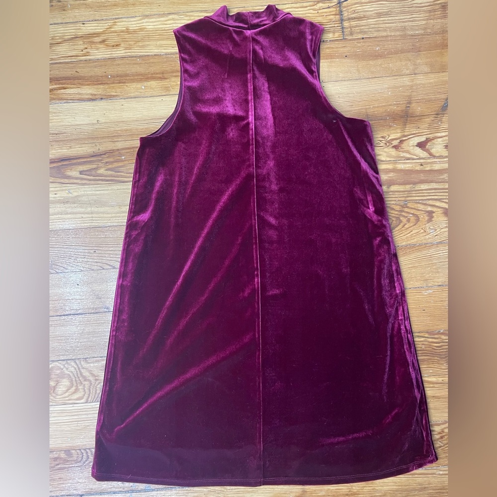 Crushed velvet mock turtleneck - Picture 11 of 15